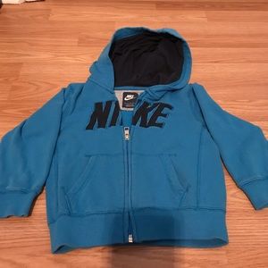 Boys Nike 3T zip hoodie